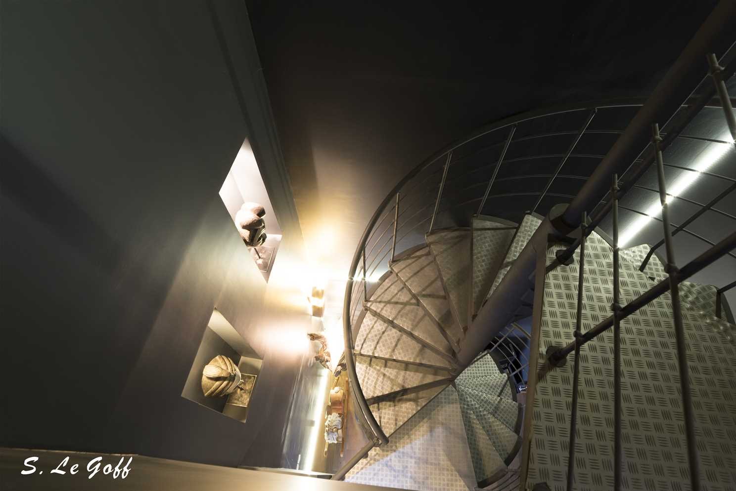 Escalier métallique